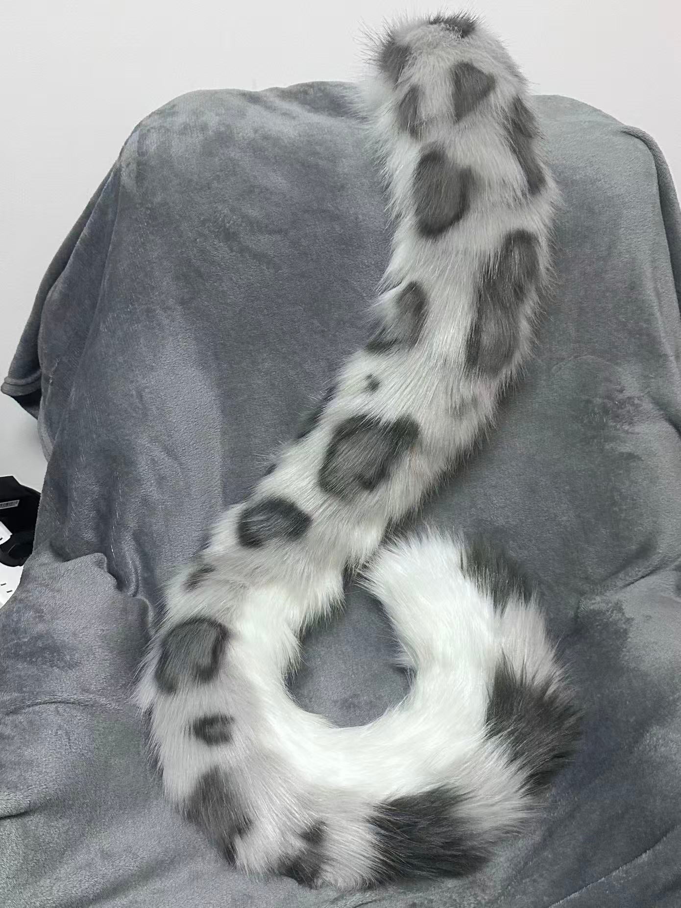 Snow leopard tail,completely hhandmade,made of realistic artificial fur material